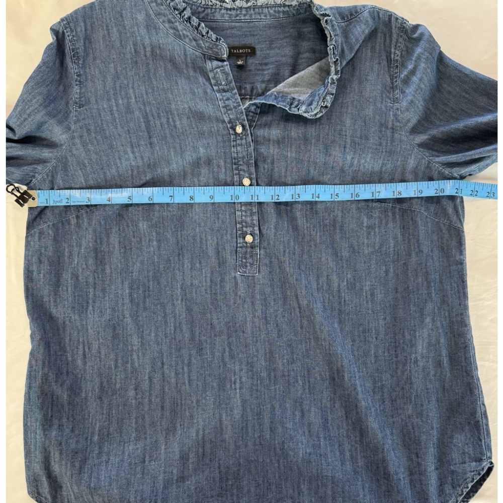 Talbots Womens L Denim Chambray Top Ruffle Neck Henley Blouse Long Sleeve - Picture 6 of 8